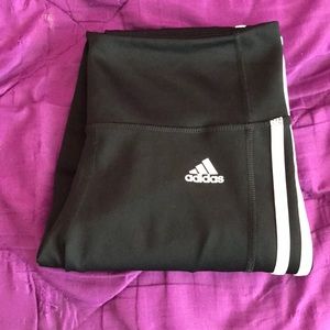 Adidas leggings/athletic wear